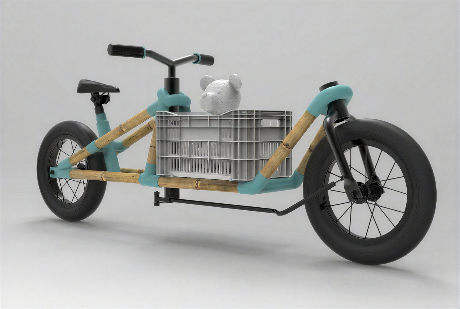 LastiLaufi in Blau mit Transportkiste und Teddybär auf der Ladefläche